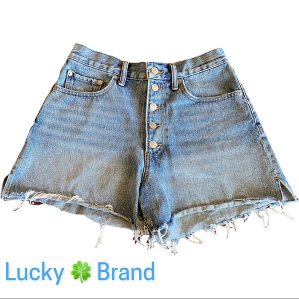 Lucky 🍀 Brand Traveler Jean Short